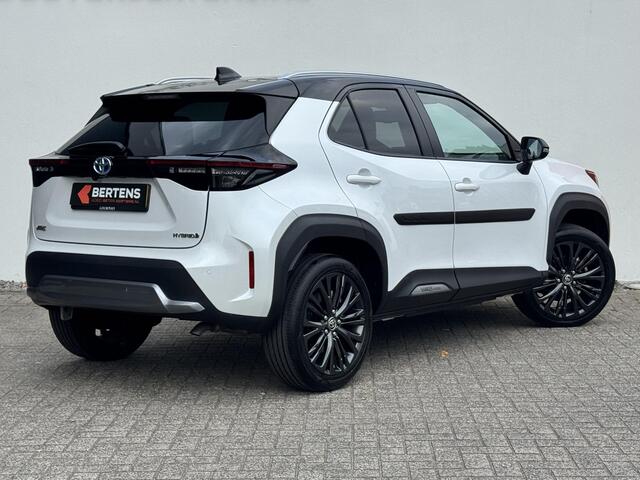 Toyota YARIS Cross 1.5 Hybrid Adventure | Panoramadak | El. achterklep | Head-up | Zeer nette staat