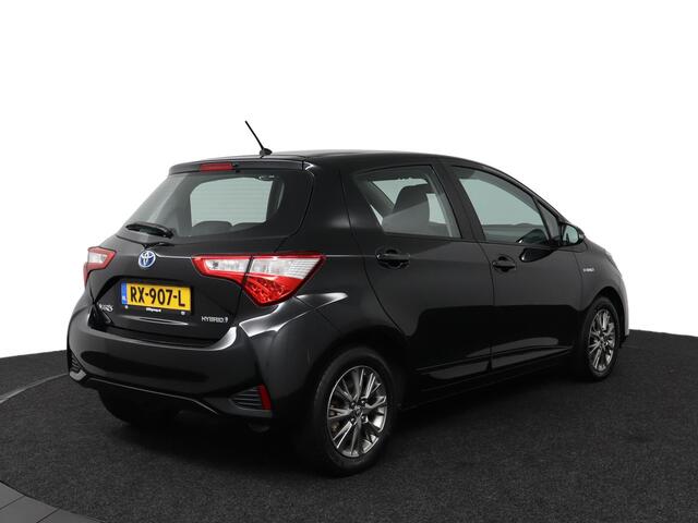 Toyota YARIS 1.5 Hybrid Design | navigatiesysteem |