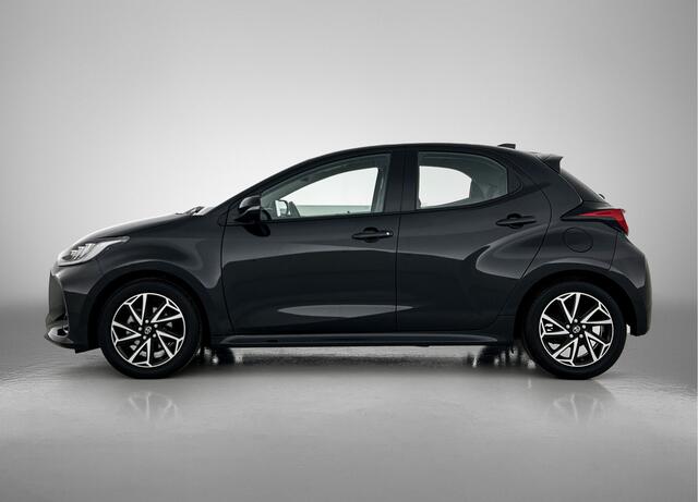 Toyota YARIS 1.5 VVT-i Dynamic | Camera | Airconditioning | Digitaal dashboard | 16'' LM velgen |