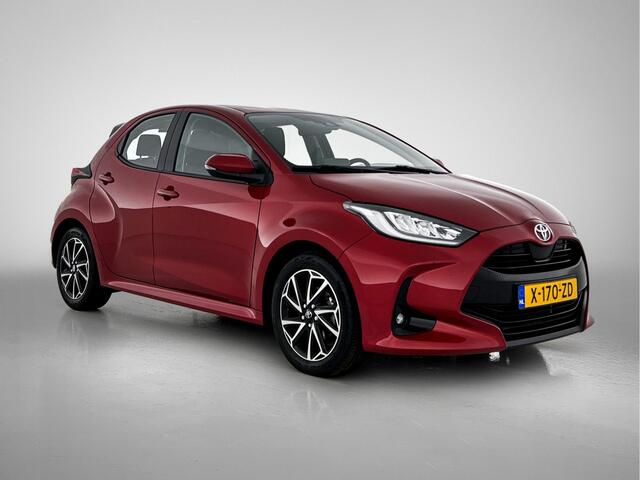Toyota YARIS 1.5 VVT-i Dynamic | Camera | Airconditioning | Digitaal dashboard | 16'' LM velgen |