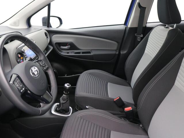 Toyota YARIS 1.5 VVT-i Aspiration / Airco Climat Control / Cruise Control / LMV / Historie aanwezig / All Seasonbanden / Bluetooth /