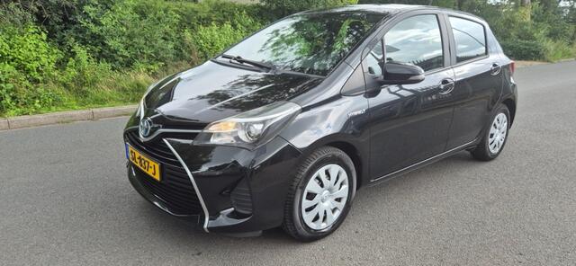 Toyota YARIS 1.5 HYbrid Aspiration camera*ecc*automaat*