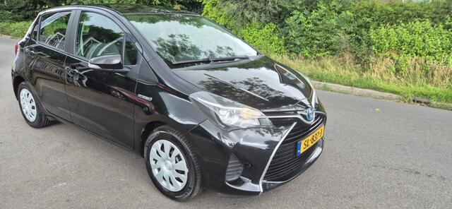 Toyota YARIS 1.5 HYbrid Aspiration camera*ecc*automaat*