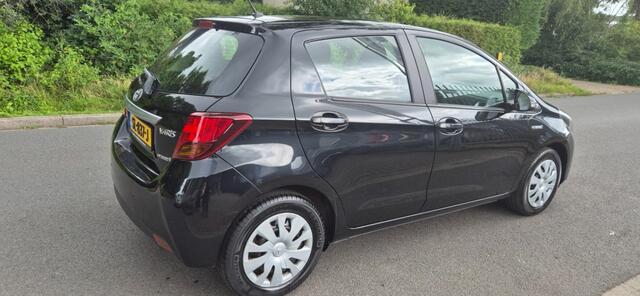 Toyota YARIS 1.5 HYbrid Aspiration camera*ecc*automaat*