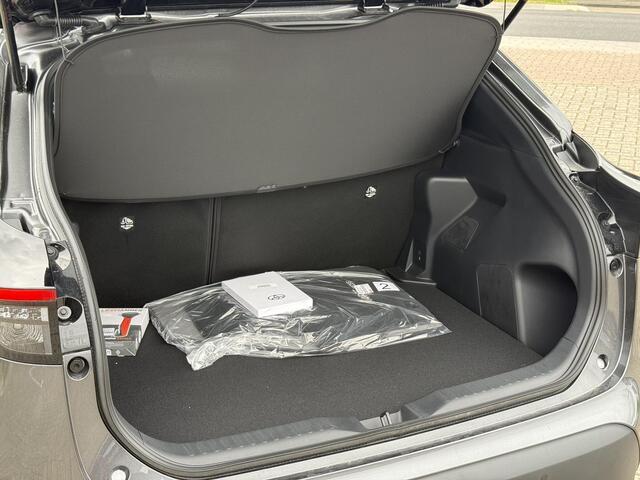 Toyota YARIS Cross 1.5 Hybrid 130 Dynamic Stoel-stuurverwarming| Camera | BSM