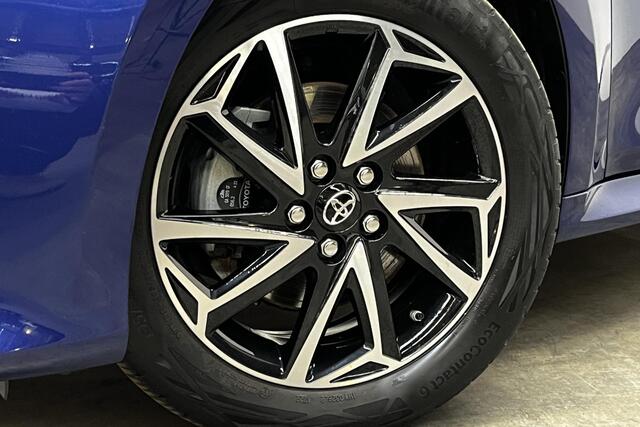 Toyota YARIS 1.5 Hybrid Dynamic Plus, HUD, Blind Spot, Parkeersensoren