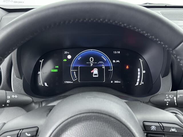 Toyota YARIS Cross 115 Hybrid Dynamic Limited | Winterpack | Stoel -/ Stuur Verwarming | Apple Carplay -/ Android Auto |