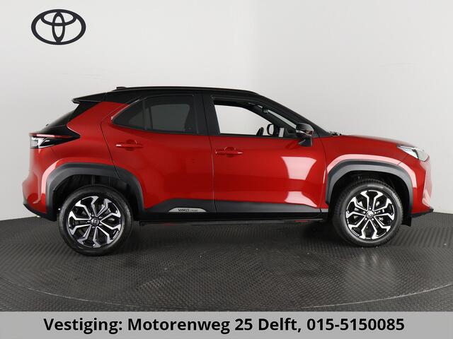 Toyota YARIS Cross 1.5 HYBRID DYNAMIC BI-TONE AUTOMAAT CARPLAY NAVIGATIE. CAMERA .COMPLEET. GARANTIE TOT 5- 2033!