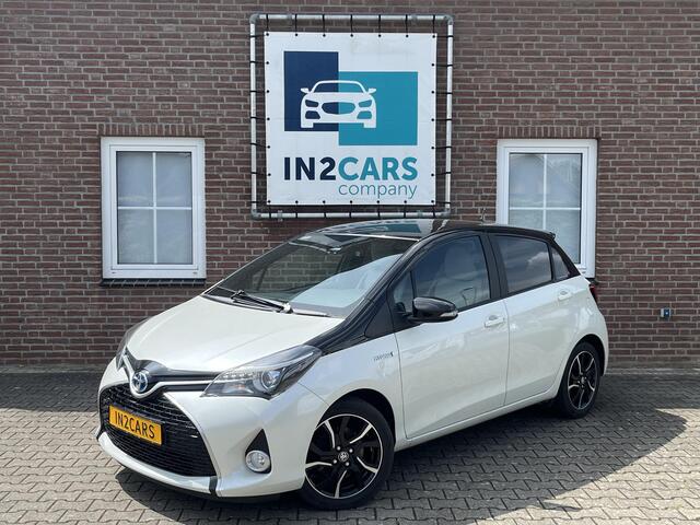 Toyota YARIS 1.5 Hybrid Dynamic Bi-Tone *Navi*Rijstrooksensor*