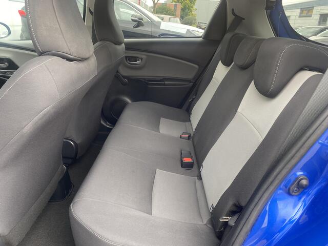 Toyota YARIS 1.5 VVT-i Dynamic Automaat NL Auto Carplay Clima Cruise Dealer Onderhouden