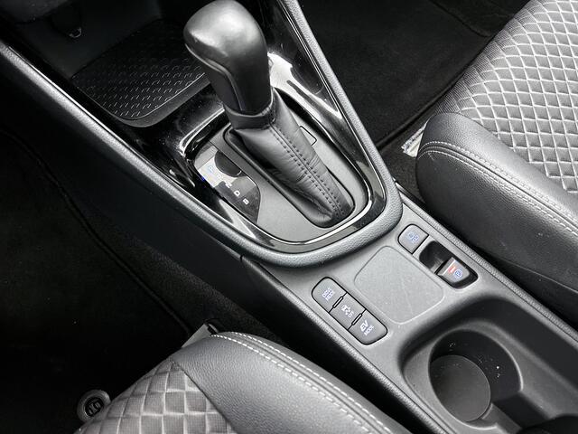 Toyota YARIS 1.5 Hybrid First Edition