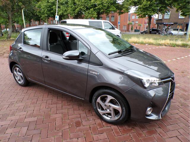 Toyota YARIS 1.5 Hybrid Trend NL AUTO ORGINELE KM STAND MET NAP......