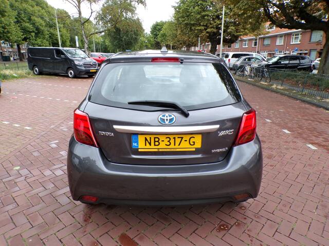 Toyota YARIS 1.5 Hybrid Trend NL AUTO ORGINELE KM STAND MET NAP......
