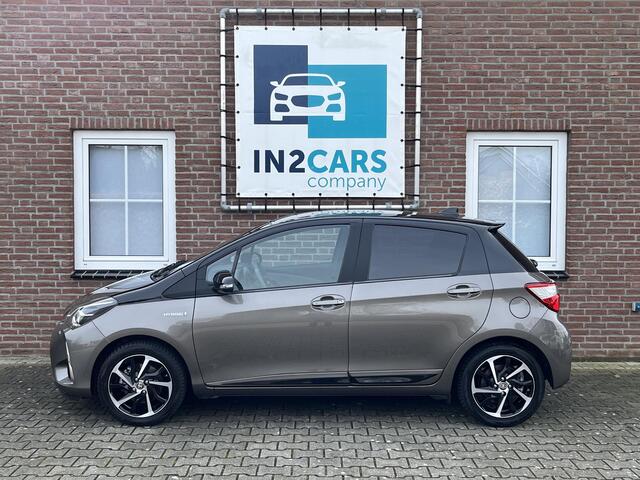 Toyota YARIS 1.5 Hybrid Bi-Tone Plus *Navigatie*Stoelverw.*