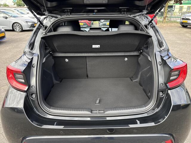 Toyota YARIS 1.5 Hybrid 130 Executive | Navigatie | Apple CarPlay/Android auto | Achteruitrijcamera | Stoelverwarming | Stuurverwarming