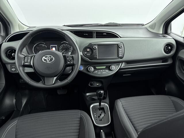 Toyota YARIS 1.5 Hybrid Active Limited | Trekhaak | Navigatie | Parkeercamera | Climate Control |