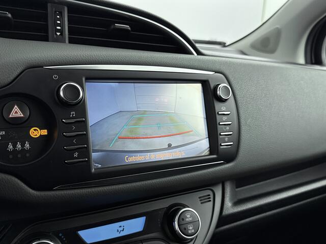 Toyota YARIS 1.5 Hybrid Active Limited | Trekhaak | Navigatie | Parkeercamera | Climate Control |