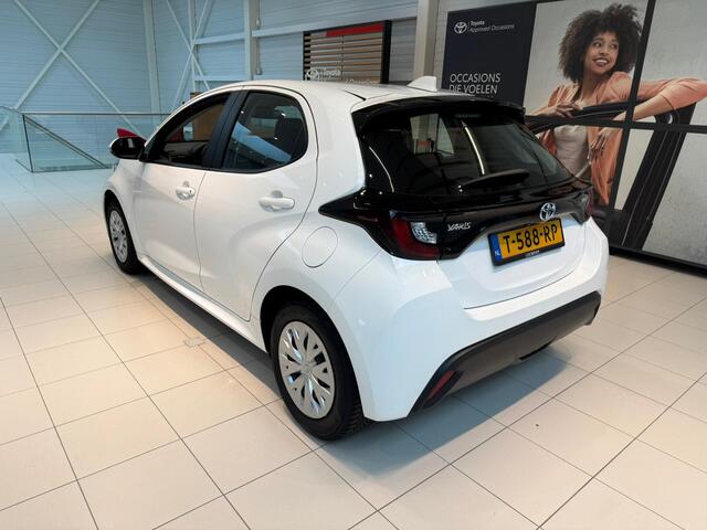Toyota YARIS 1.5 Hybrid Active