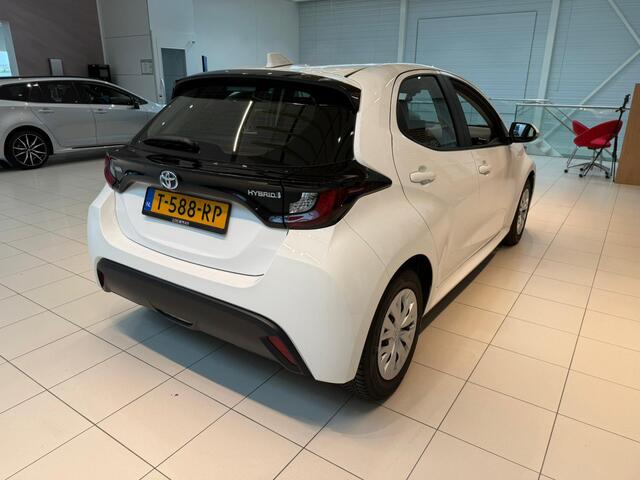 Toyota YARIS 1.5 Hybrid Active