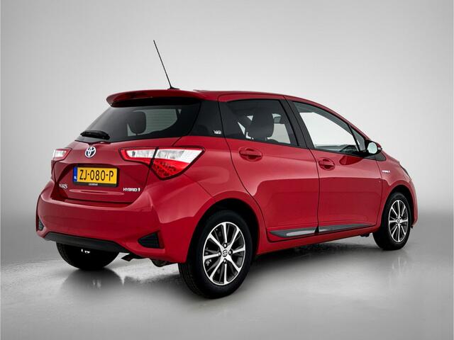 Toyota YARIS 1.5 Hybrid Y20 Exclusive Edition | Navigatie | Climate Control | Camera |
