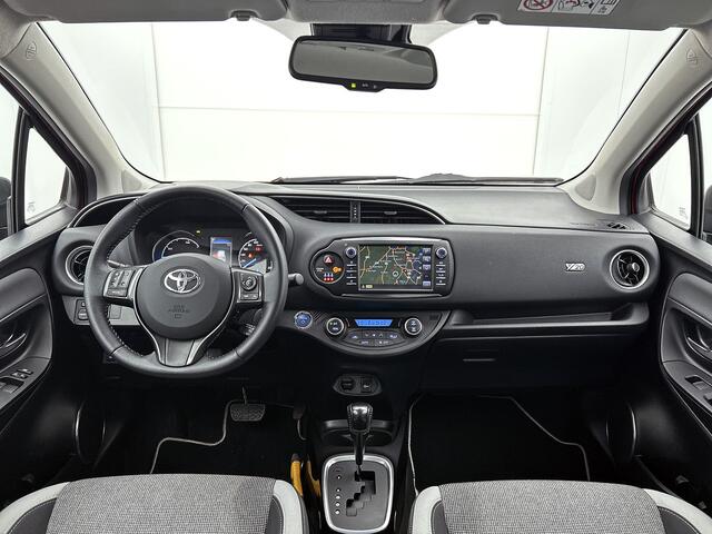 Toyota YARIS 1.5 Hybrid Y20 Exclusive Edition | Navigatie | Climate Control | Camera |