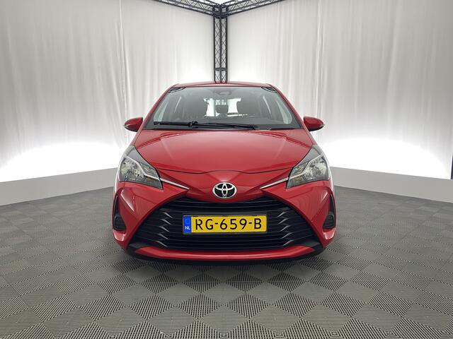 Toyota YARIS 5-deurs 1.0 VVT-i Comfort | Airco | Cruise control | Bluetooth | Leer stuur