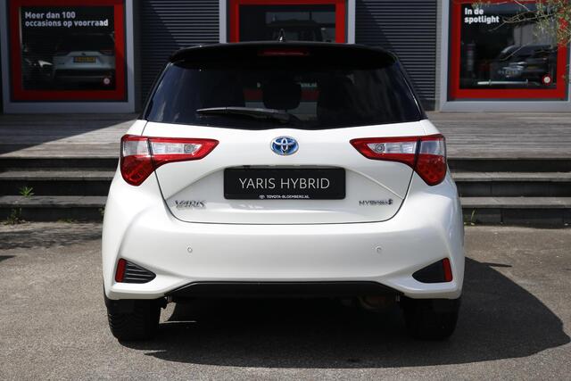 Toyota YARIS 1.5 Hybrid Bi-Tone Plus