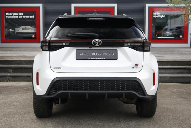 Toyota YARIS Cross 1.5 Hybrid 130 GR Sport
