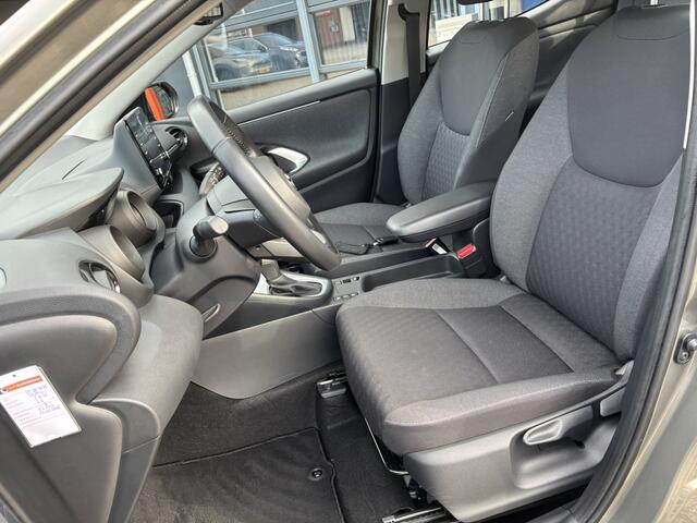 Toyota YARIS 1.5 Hybrid Dynamic / Allseason banden / Applecarplay/AndroidAuto / Stoelverwarming /