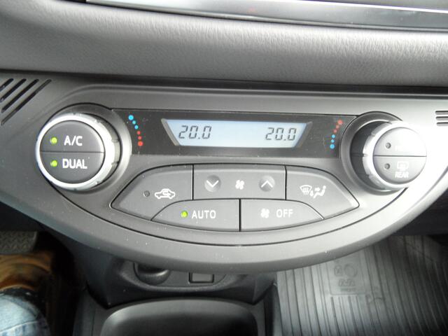 Toyota YARIS 1.5 Hybrid Active