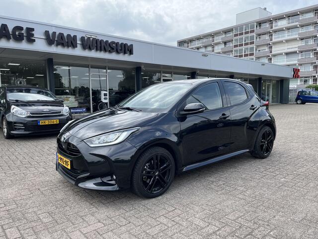 Toyota YARIS 1.5 Hybrid Dynamic Lmv Klima Automaat Acamera Lijndetectie Cruise