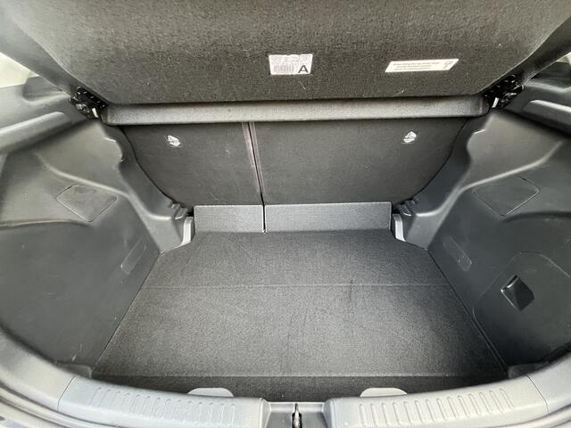 Toyota YARIS 1.5 Hybrid Dynamic Lmv Klima Automaat Acamera Lijndetectie Cruise
