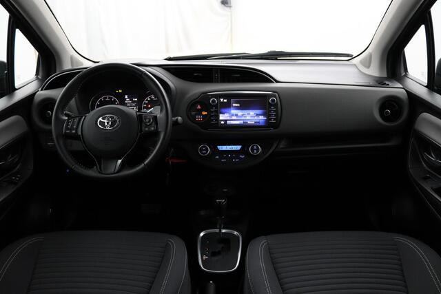 Toyota YARIS 1.5 VVT-i Active | Climate control | Cruise control | Parkeercamera |