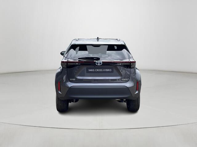 Toyota YARIS Cross 1.5 Hybrid 115 Dynamic Ultimate **STOEL EN STUURWIELVERWARMING/ PARKEERSENSOREN VOOR EN ACHTER/ KEYLESS/ 36 MAANDEN GARANTIE**