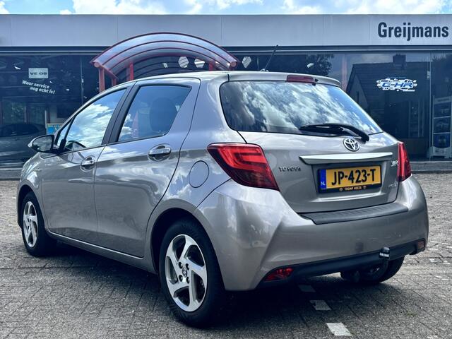 Toyota YARIS 1.5 Hybrid Lease Automaat | Navigatie | Cruise | 15'' Lmv