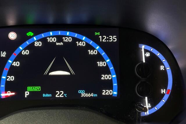 Toyota YARIS Cross 1.5 Hybrid Team-D, Safety + Winter-pakket