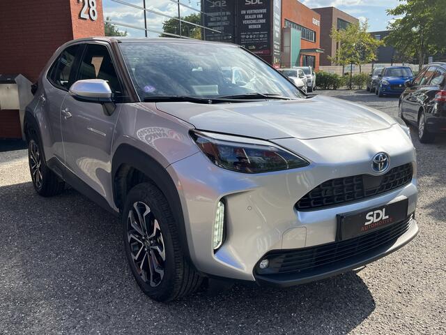 Toyota YARIS Cross 1.5 Hybrid Dynamic // FULL LED // KEYLESS // DODEHOEK // ADAPT. CRUISE // CAMERA // STUUR+STOELVERWARMING //