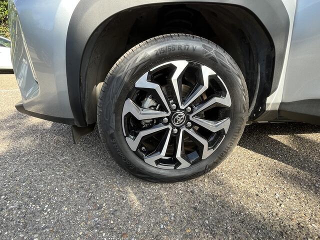 Toyota YARIS Cross 1.5 Hybrid Dynamic // FULL LED // KEYLESS // DODEHOEK // ADAPT. CRUISE // CAMERA // STUUR+STOELVERWARMING //