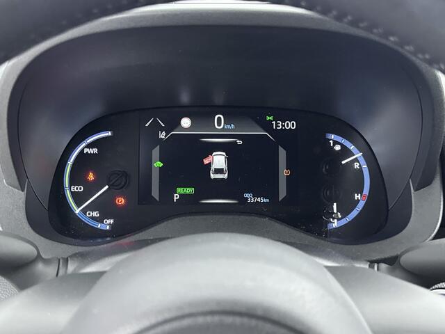 Toyota YARIS Cross 1.5 Hybrid Dynamic Limited | Cruise Control Adaptief | Climate Control | Metaallak | Lichtmetalen Velgen | Stoel-/Stuurverwarming |