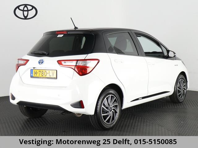 Toyota YARIS 1.5 HYBRID BI-TONE GARANTIE 4-2030! CAMER. DEALERAUTO ! PDC . GARANTIE TOT 04-2030