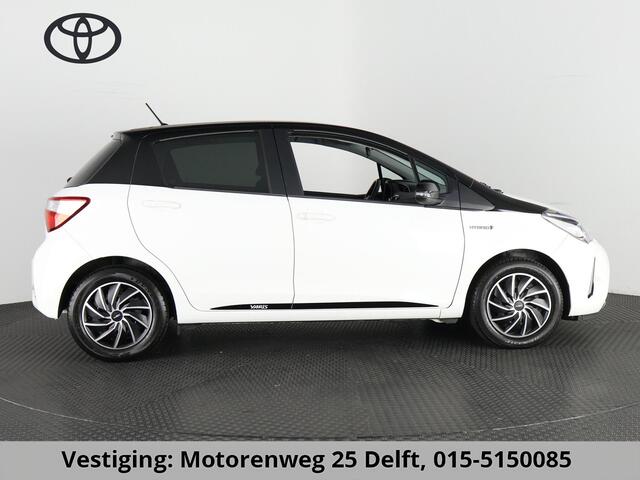 Toyota YARIS 1.5 HYBRID BI-TONE GARANTIE 4-2030! CAMER. DEALERAUTO ! PDC . GARANTIE TOT 04-2030