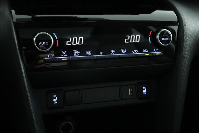 Toyota YARIS Cross 1.5 Hybrid Executive | panoramadak | 360 Camera | stoel / stuur / voorruitverwarming |