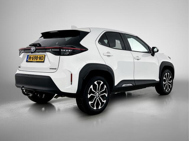 Toyota YARIS Cross 1.5 Hybrid First Edition | Trekhaak | All season banden