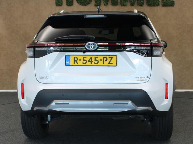 Toyota YARIS Cross 1.5 Hybrid Launch - ELEKTRISCHE ACHTERKLEP - STUUR/STOELVERWARMING - DODEHOEKDETECTIE - APPLE CARPLAY/ADNROID AUTO - NAVIGATIESYSTEEM FULL-MAP - CRUISE CONTROL ADAPTIEF - KEYLESS ENTRY/START