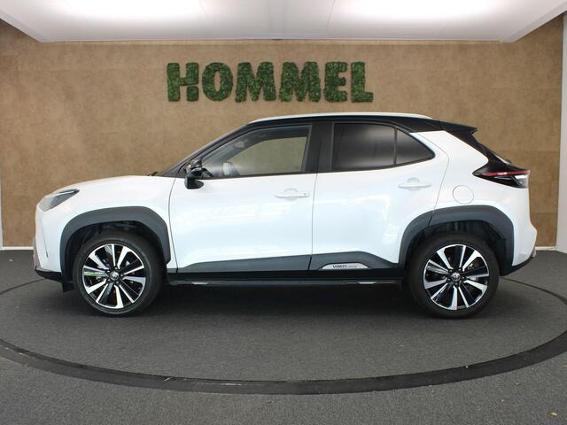 Toyota YARIS Cross 1.5 Hybrid Launch - ELEKTRISCHE ACHTERKLEP - STUUR/STOELVERWARMING - DODEHOEKDETECTIE - APPLE CARPLAY/ADNROID AUTO - NAVIGATIESYSTEEM FULL-MAP - CRUISE CONTROL ADAPTIEF - KEYLESS ENTRY/START