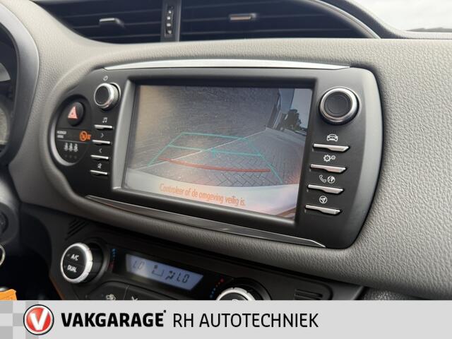 Toyota YARIS 1.5 Hyb. Active