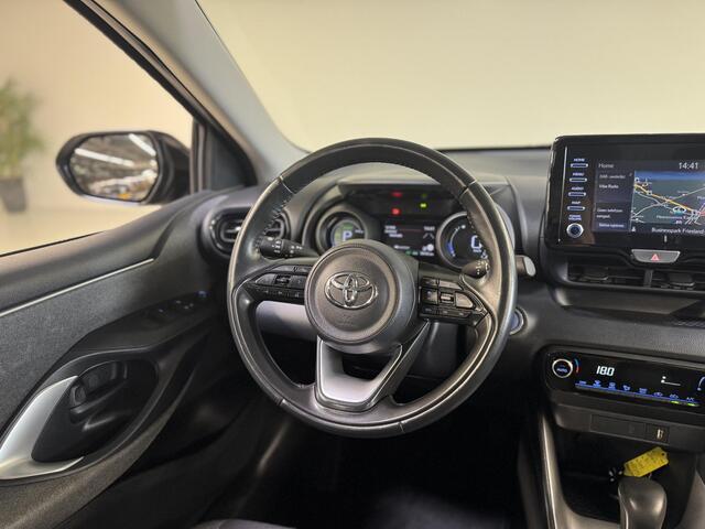Toyota YARIS 1.5 Hybrid First Edition