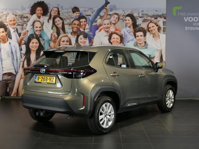Toyota YARIS Cross 1.5 Hybrid Active *Afneembare Trekhaak* - Adaptive cruise, grootlichtassistent, camera