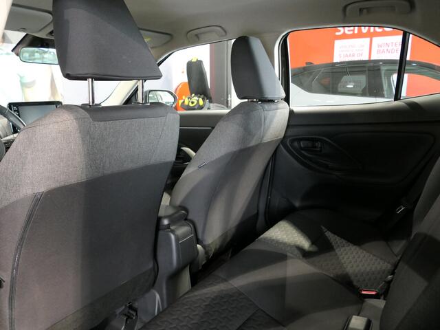 Toyota YARIS Cross 1.5 Hybrid Active *Afneembare Trekhaak* - Adaptive cruise, grootlichtassistent, camera