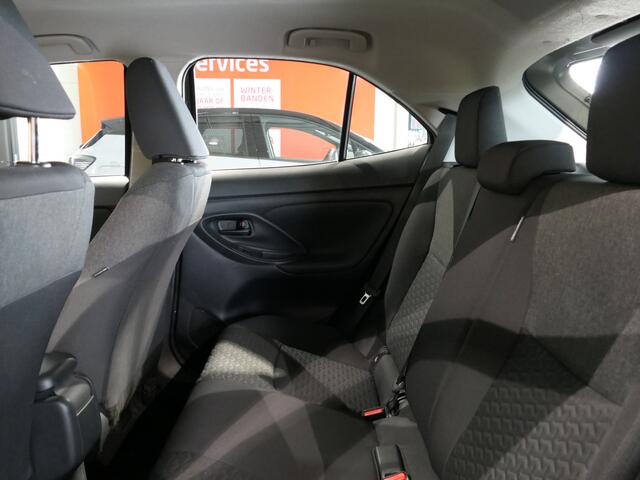 Toyota YARIS Cross 1.5 Hybrid Active *Afneembare Trekhaak* - Adaptive cruise, grootlichtassistent, camera
